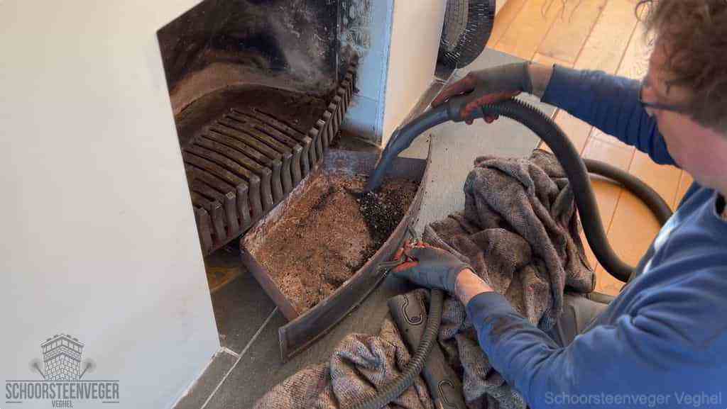 Prijs schoorsteenvegen Veghel schouw reinigen Prijs schoorsteenvegen Veghel schouw reinigen